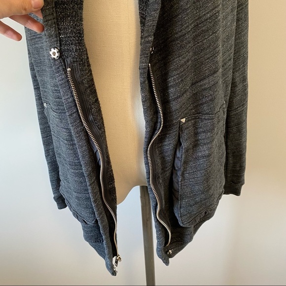 💥HOST PICK💥Aritzia Wilfred Free Rousseau Zip Up Sweater/Jacket Grey - Picture 12 of 16